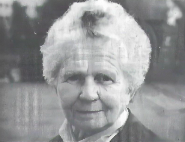 Helene Hunger, Großmutter von Elke in Mittelbach, ca. 1975.