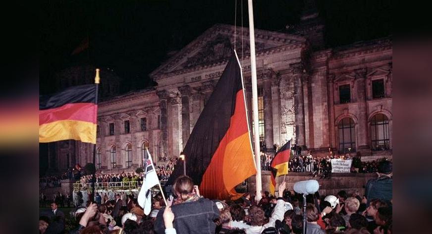 Gewinnspiel: Der Tag der Deutschen Einheit und Deine Familie