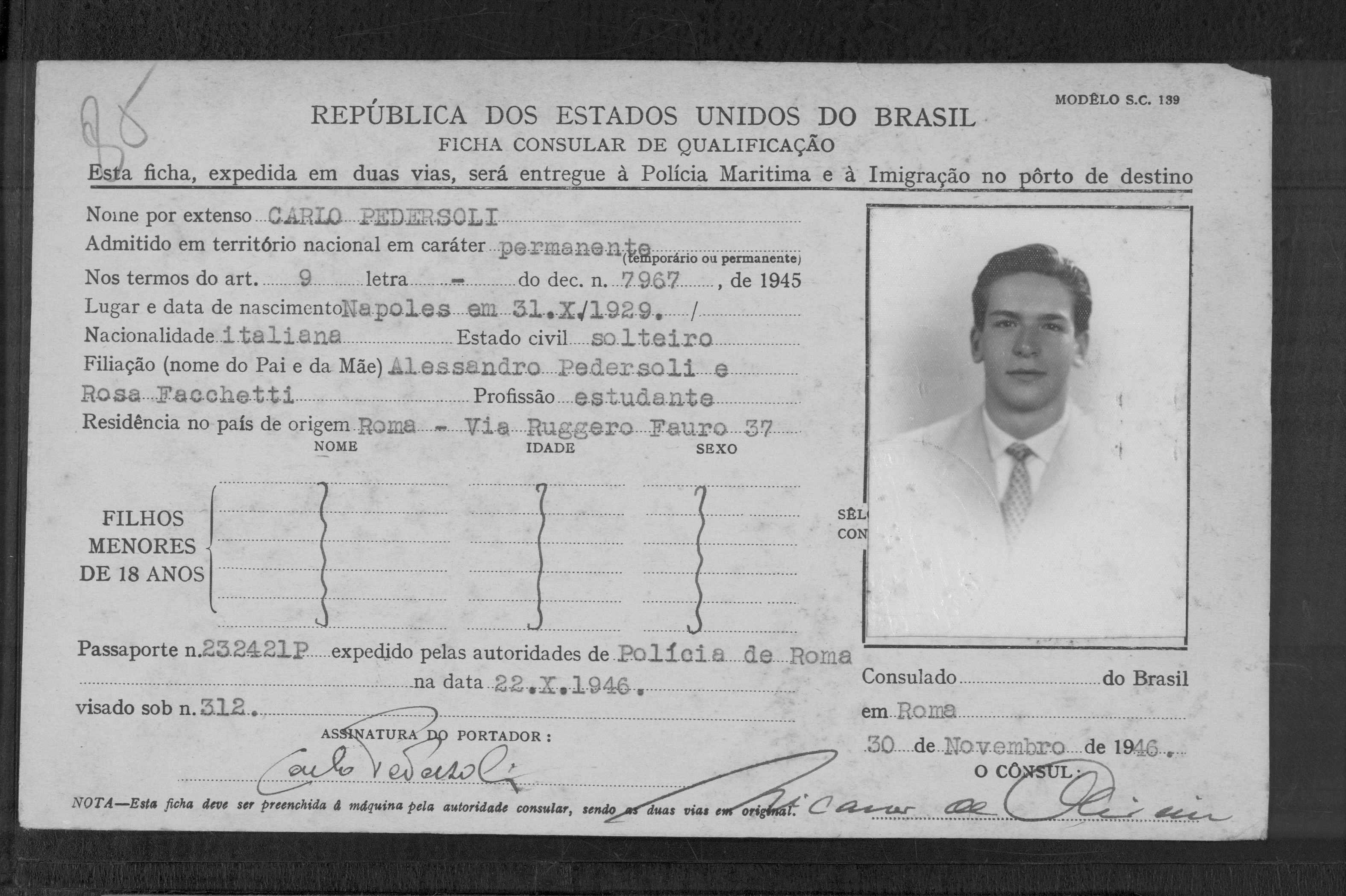 Bud Gefunden in der SuperSearch von MyHeritage: Die Einwanderungskarte von Carlo Pedersoli, 1946. (zum Vergrößern, Bild bitte anklicken)